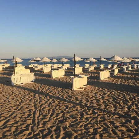 Hotel Cinar Ayvalı