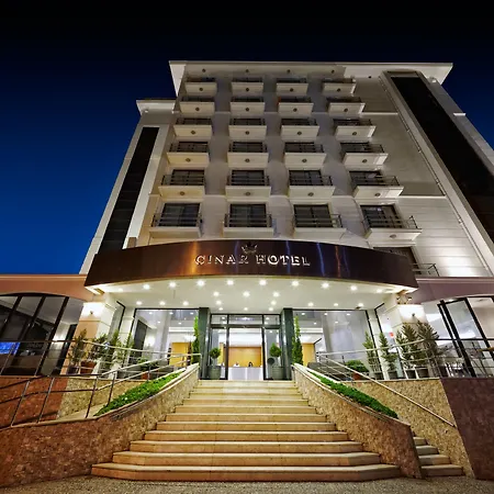 艾瓦勒克奇纳尔酒店 酒店