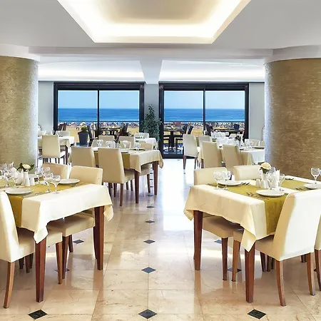 酒店 艾瓦勒克奇纳尔酒店